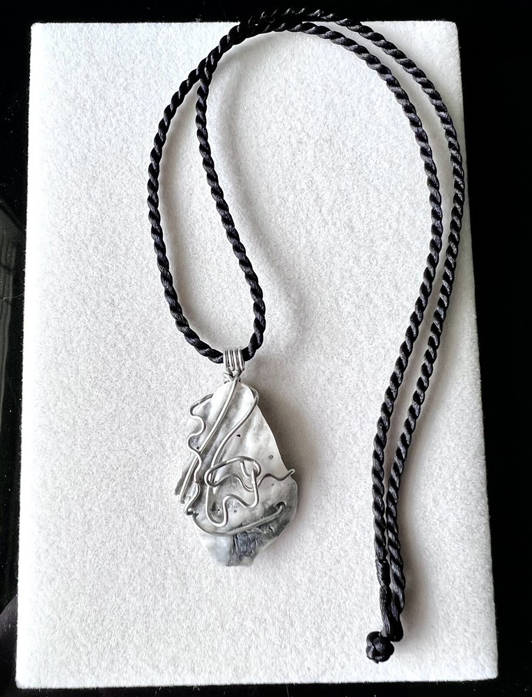Wire Wrapped Sea Shell Pendant Necklace