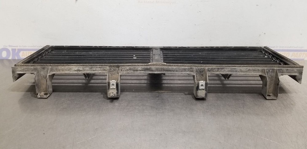 23 DODGE RAM 2500 AIR SHUTTER 6.7L