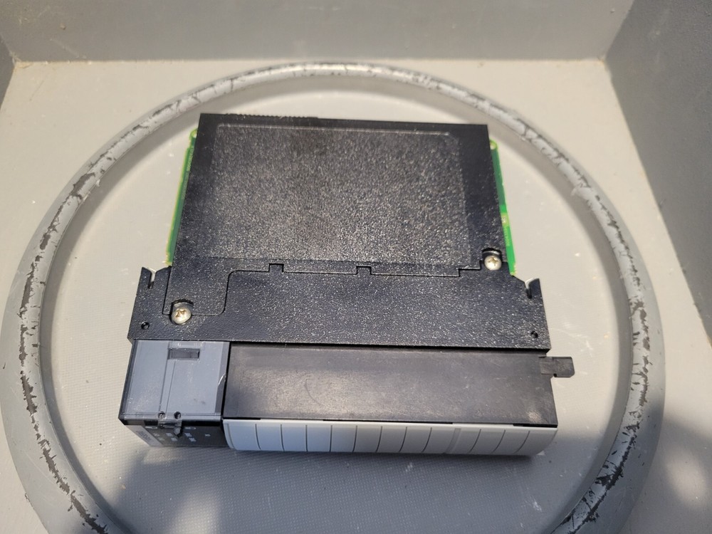 Allen Bradley ControlLogix 2 Axis Servo Module, Series A, 1756-M02AE