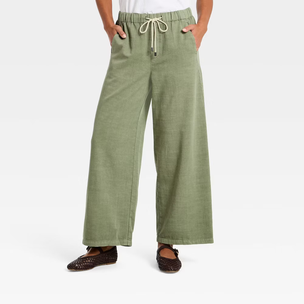Women's High-Rise Regular Fit Ankle Pull-On Pants - Universal Thread