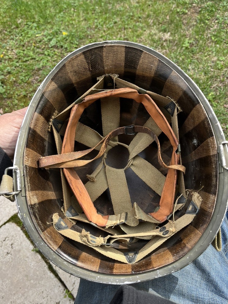 WW2 M1 Helmet Front Seam