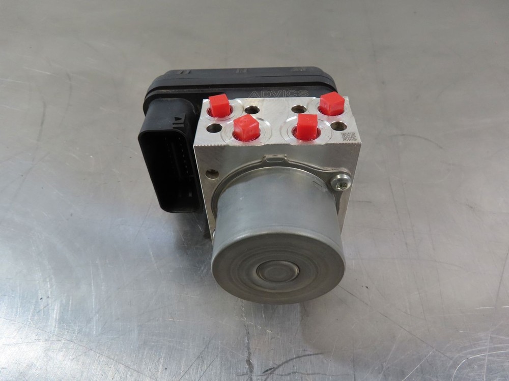 EB1458 2024 24 YAMAHA R7 ABS MODULE