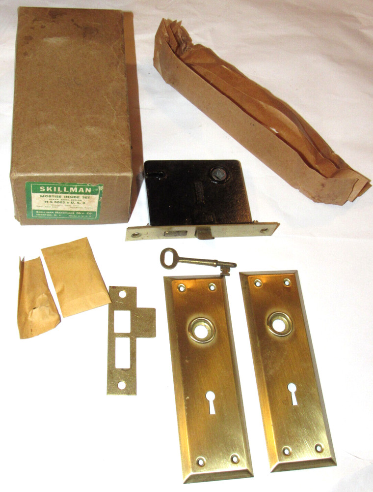 UNUSED VINTAGE SKILLMAN  MORTISE INSIDE SET W/KEY! MISSING KNOBS! WORKS SMOOTHLY