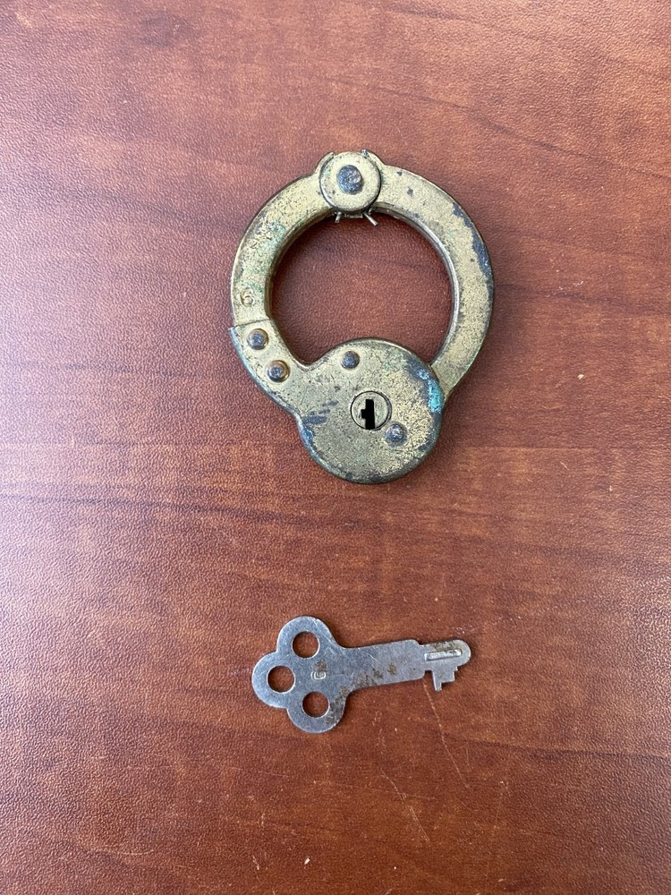 Russell & Irwin Antique Pad Lock w/key fully functional