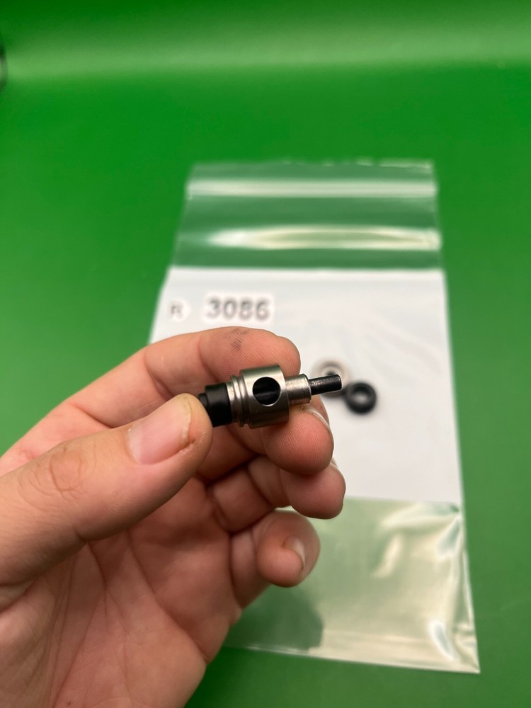 Autococker Lower Internals