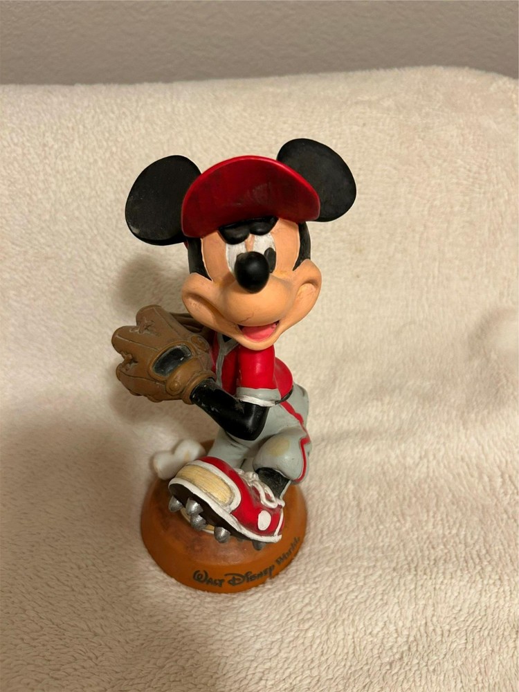 MICKEY MOUSE  BASEBALL BOBBLEHEAD  - WALT DISNEY WORLD  **READ**