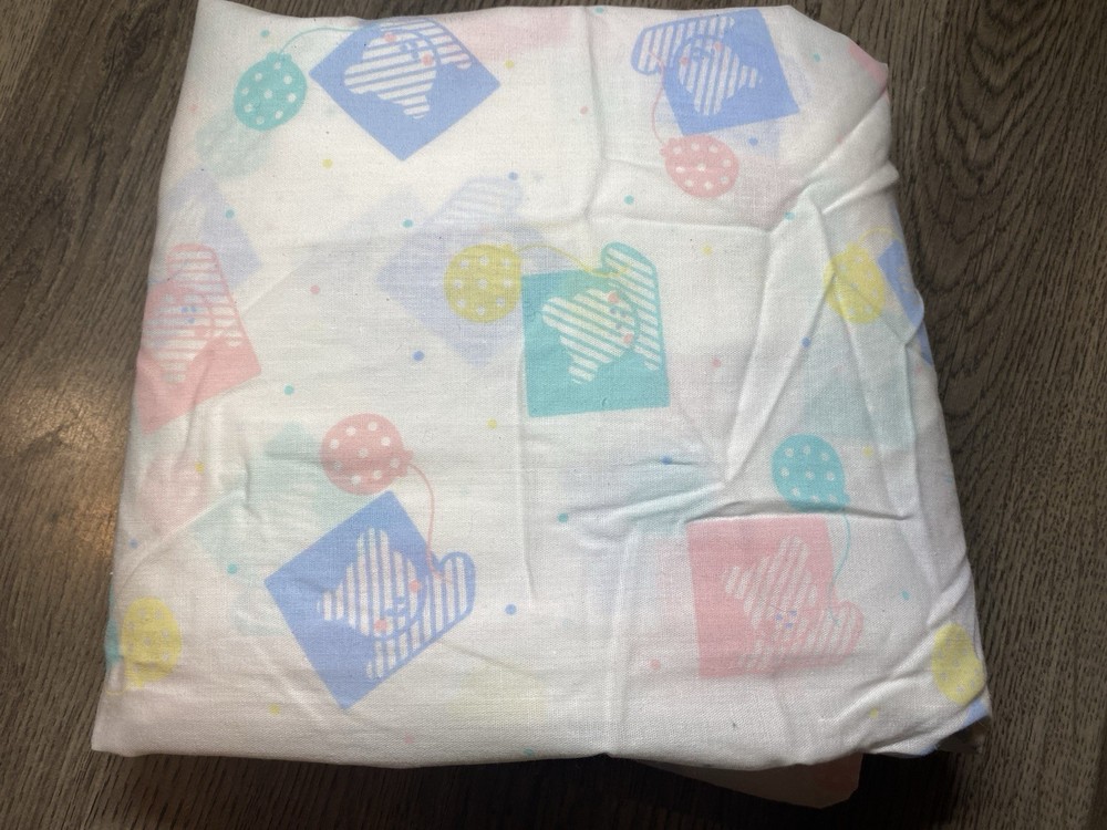 Vintage Cuddle Time Fitted Crib Sheet Pastel Teddy Bears NEW