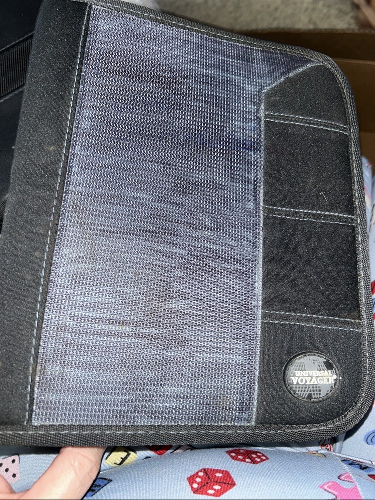 8 Assorted CD/DVD Cases