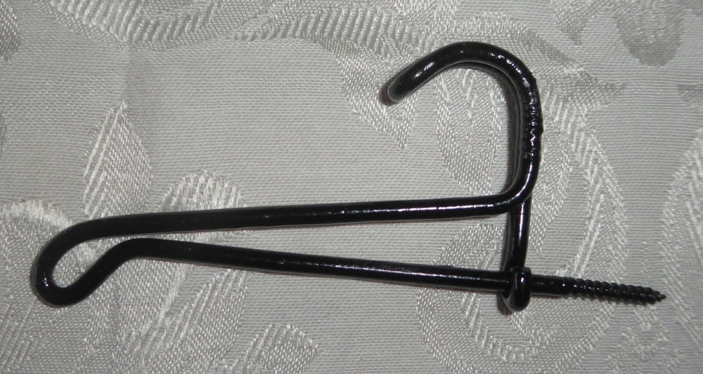 Vintage Wire Coat Hook