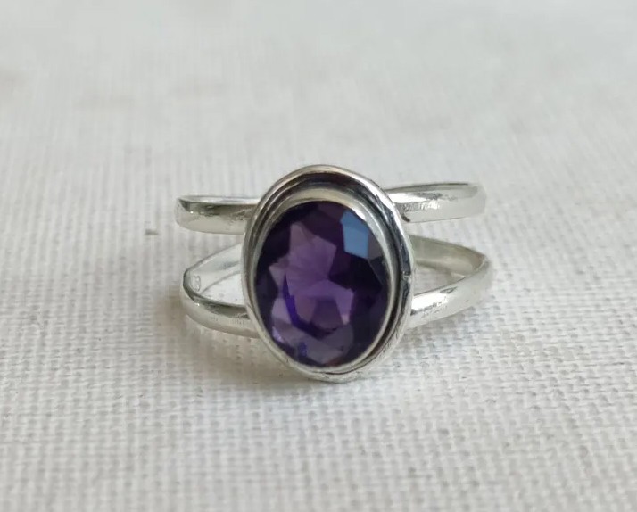 Solid 925 Sterling Silver Natural Amethyst Oval Purple Gemstone Split Band Ring