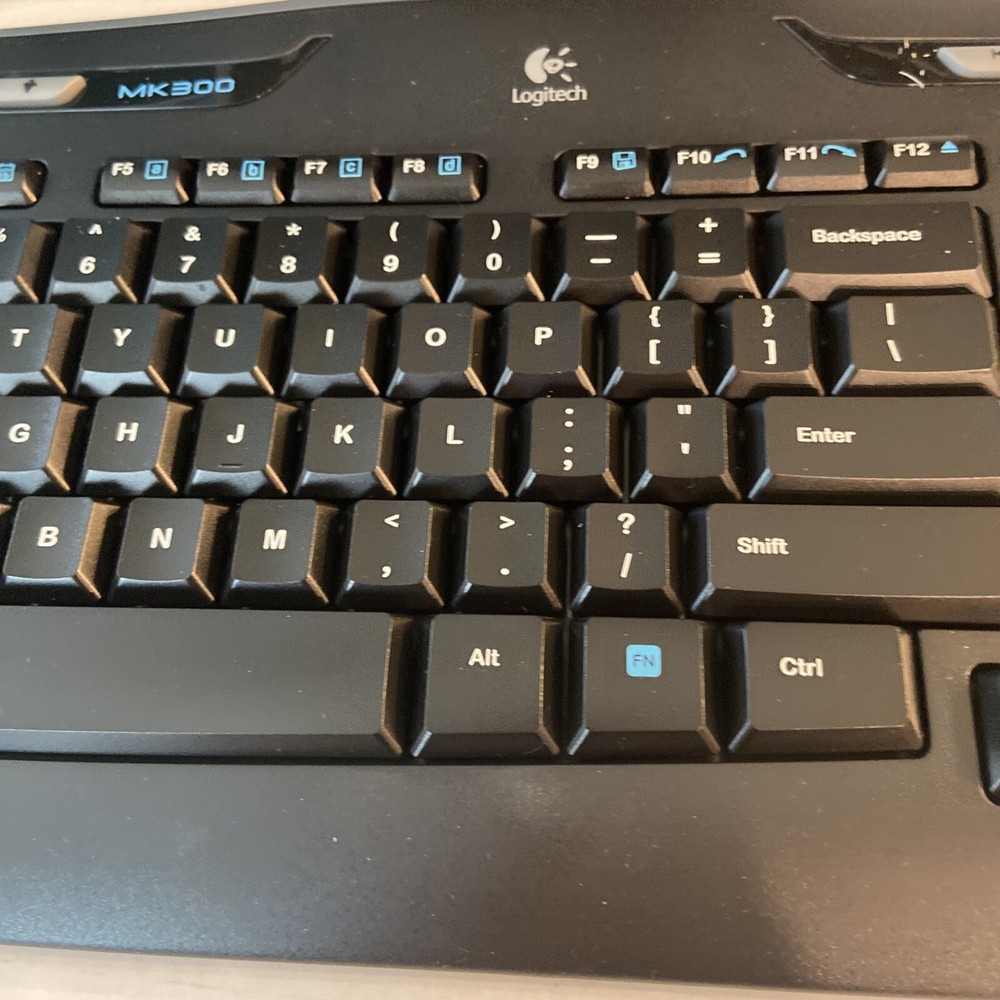 Logitech MK300 Wireless Desktop Keyboard Mouse Receiver Tested Working/ Computer