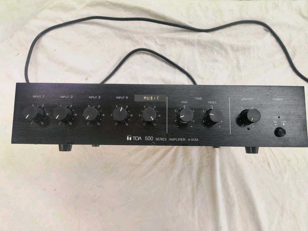 TOA A-512 A  70 VOLT AMPLIFIER