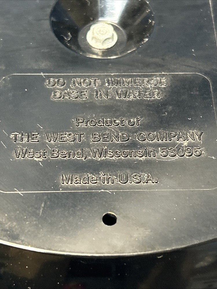 Vintage West Bend Automatic Egg Cooker 5820