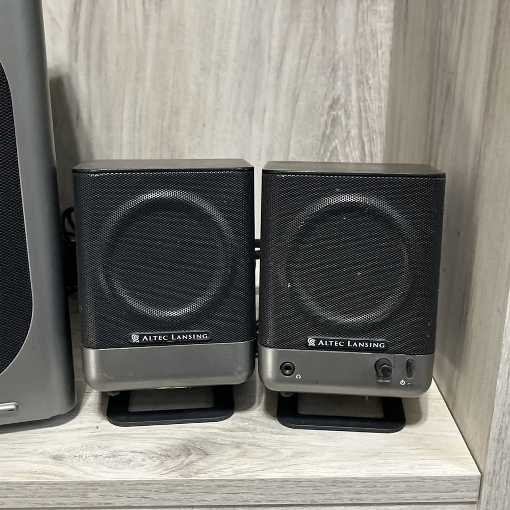 Altec Lansing 221 3-Piece Set Wired Computer Desktop Speaker System - Tested