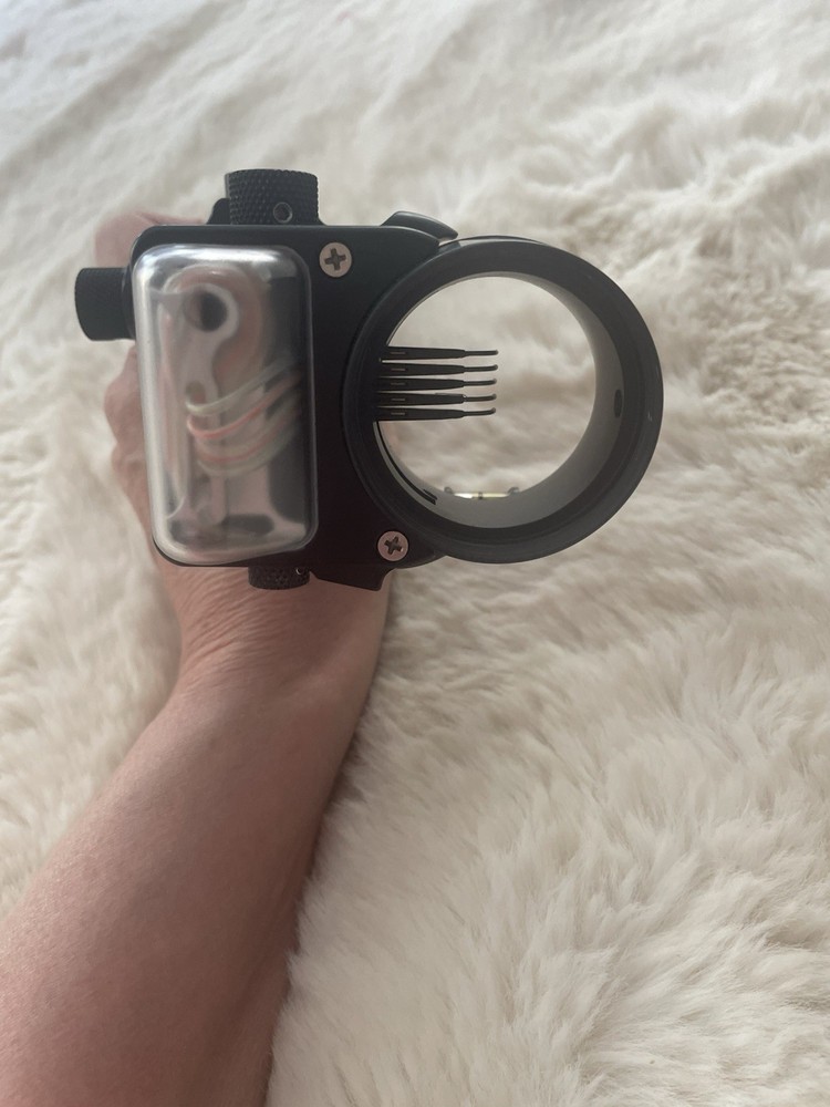 Axcel 5-Pin Fixed Pin Archery Sight Adjustable Compound Bow Black