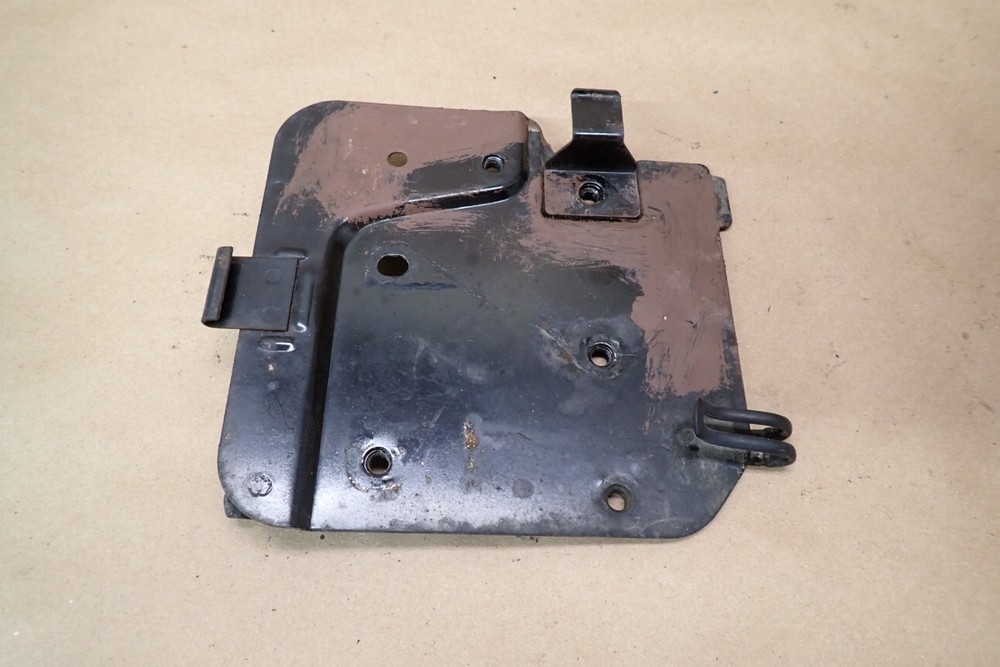 1979 SUZUKI GS850G ELECTRICAL BRACKET