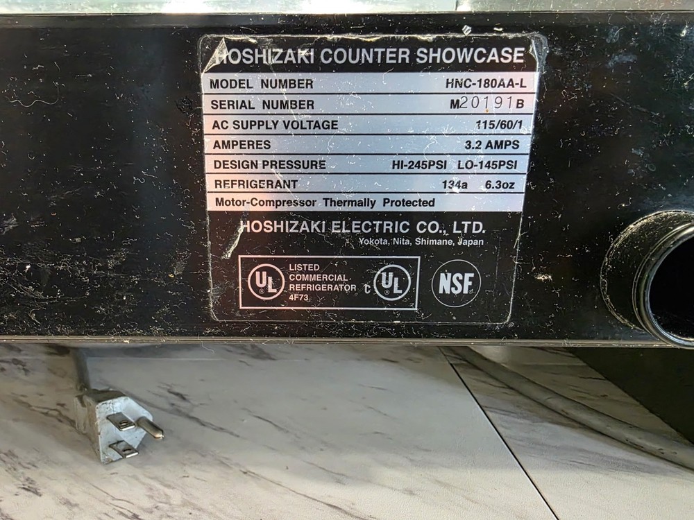 hoshizaki sushi case