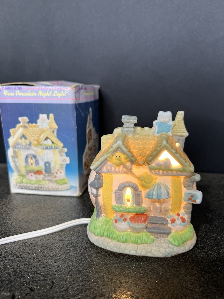 Vintage Porcelain Bakery Night Light