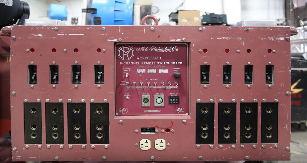 Mole-Richardson Deuce Board 8 Channel Distribution Box