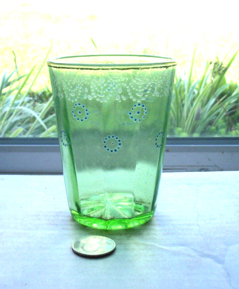NICE ART GLASS VINTAGE FANCY CUP - 1920'S