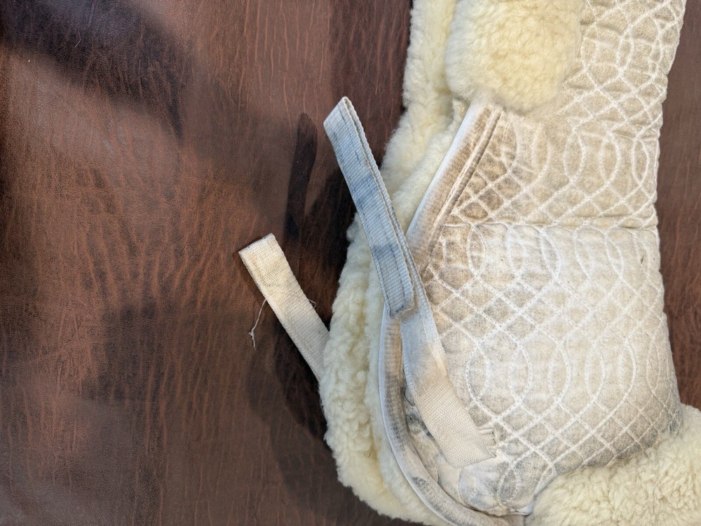 Engel Sheepskin Half Pad Saddle Pad Medium - Gently Used