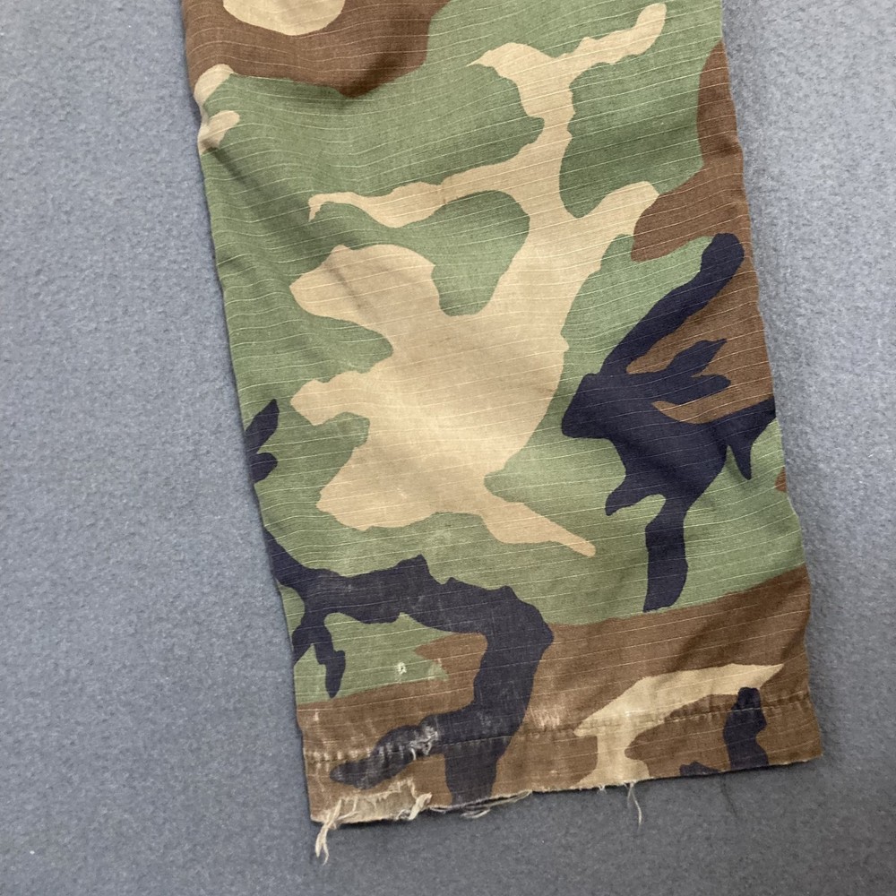 Combat Mens Size Small Brown Camoflouge Pattern Long Pants
