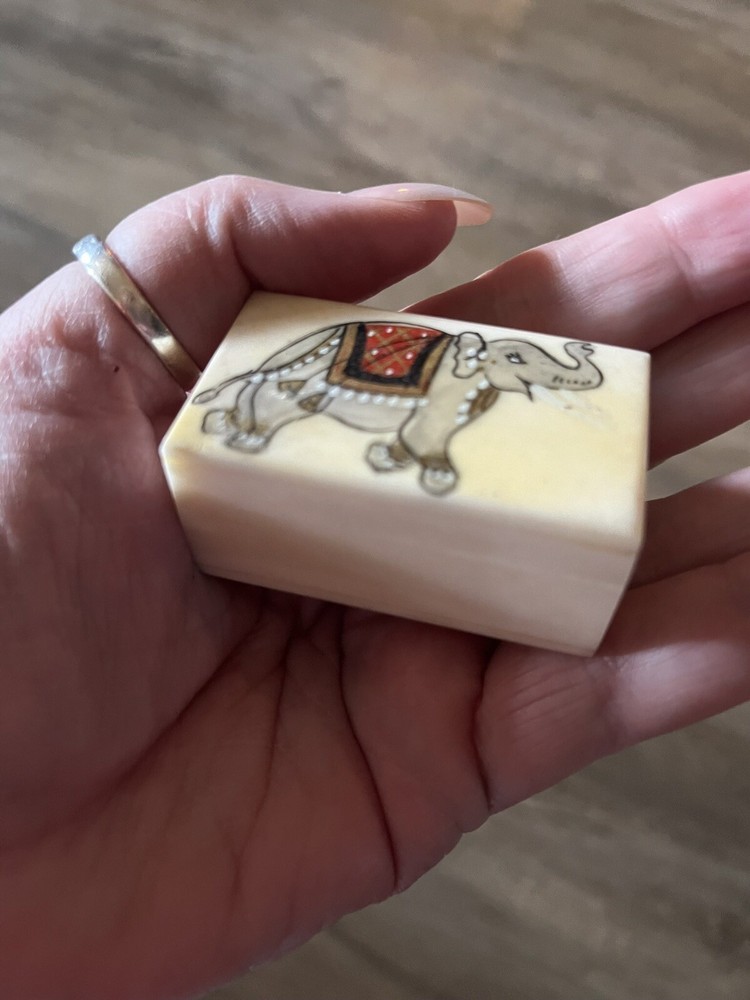 RARE Hand Painted Elephant On Solid Camel Bone Trinket Box From India