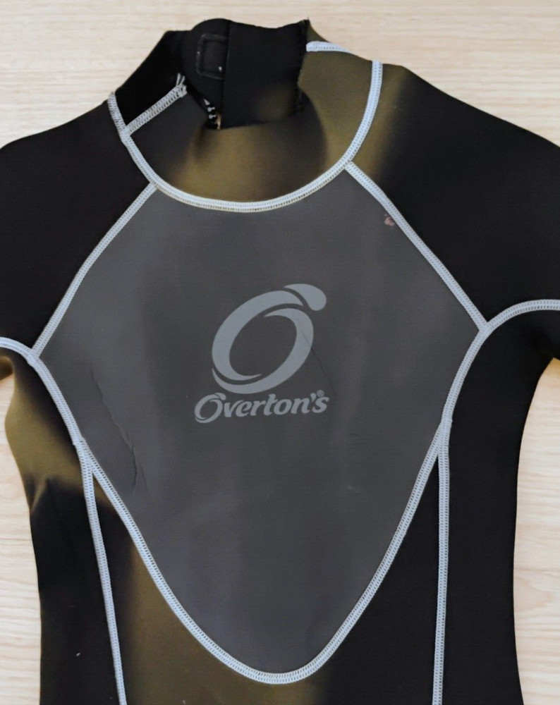 OVERTON'S Full Wetsuit - 3/2 Junior size 12