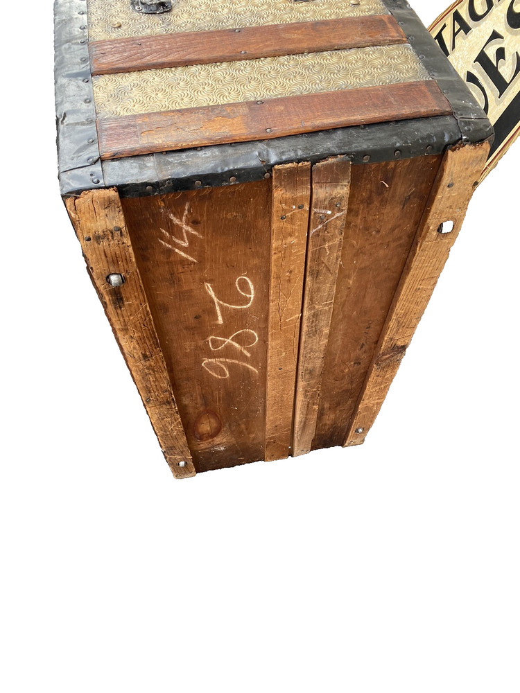 65518 Antique Dome Top Trunk Storage Chest