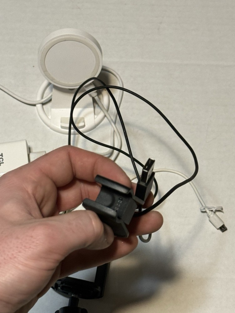 Lot electrical devices and charging cords ! as is