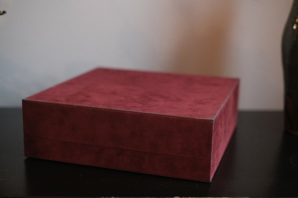 Konica Hexar RF Velvet Presentation Box