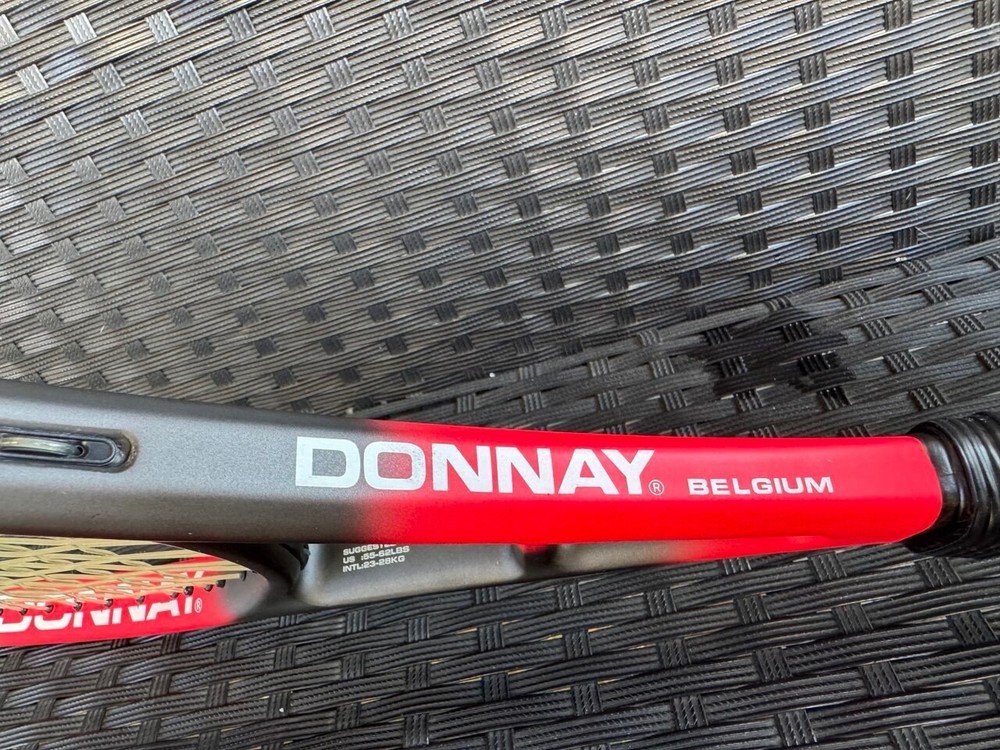 DONNAY ACADEMIES PRO MID - SL3 - SUPERMIDSIZE - STRINGED - EXCELLENT