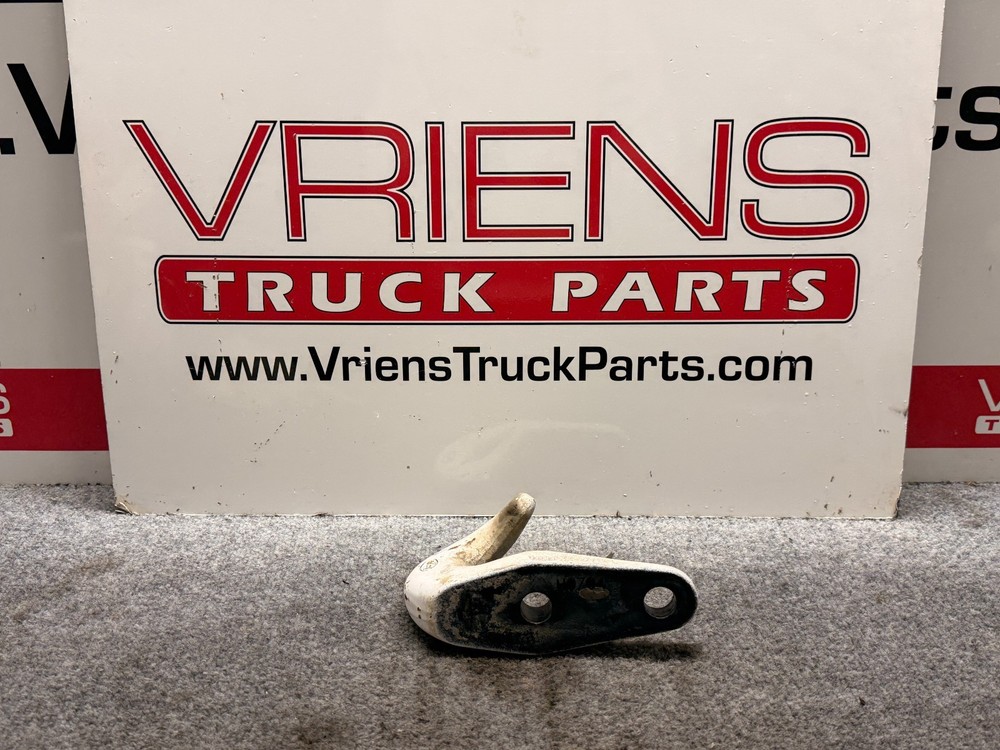 PETERBILT HLHXE-10050-L TOW HOOK LH