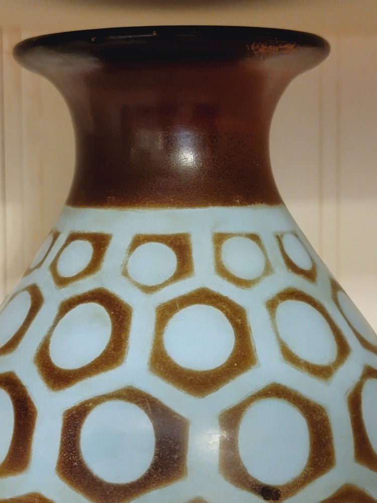 Handmade Pottery from Peru Brown & Blue Geometric Pattern Vase
