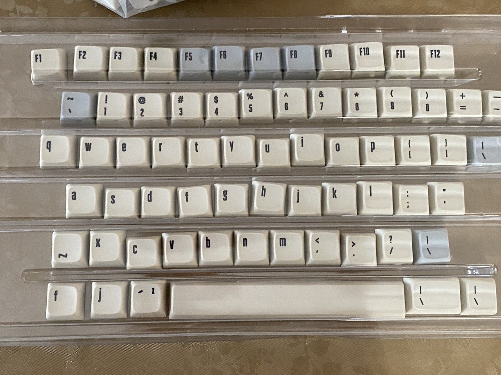 Drop + Mito XDA Canvas Keycap Alphas