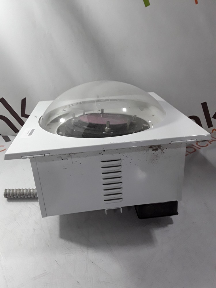 Skytron Mini Argos Surgical Light