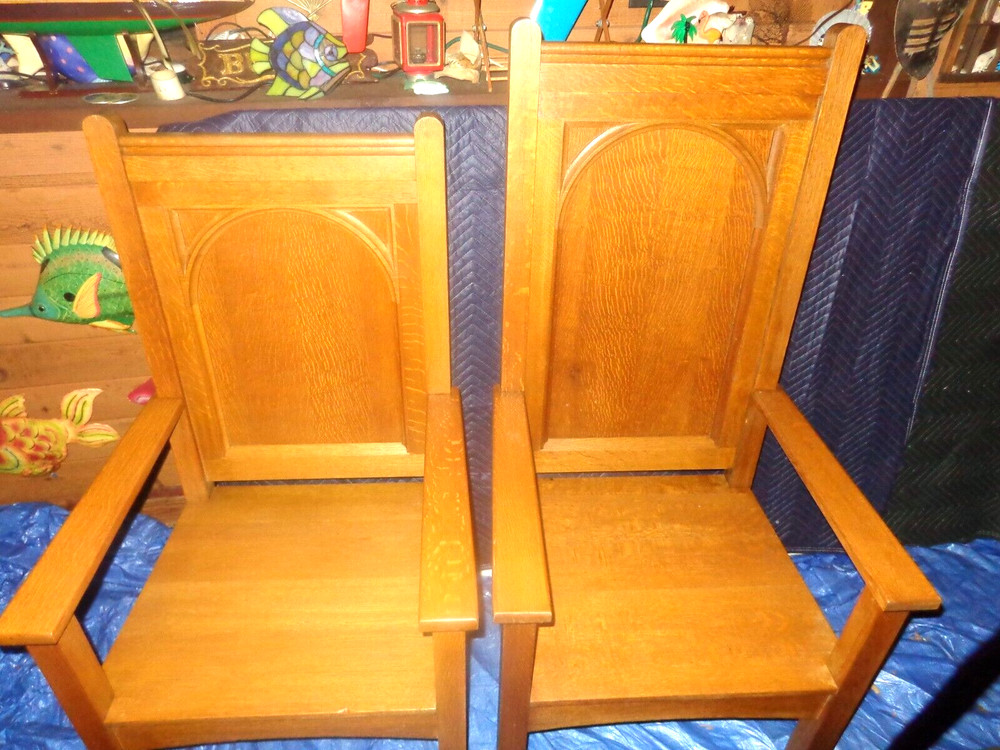2 ANTIQUE SOLID OAK KING & QUEEN THRONE CHAIRS EXTRA LARGE BEAUTIFUL CONDITION