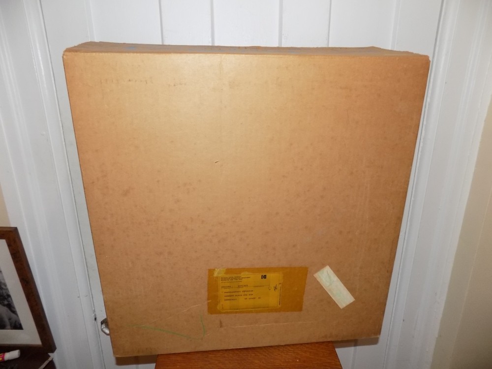 Vintage Kodak Cascade Lighted Plastic Advertising Clock in original Box. It Work
