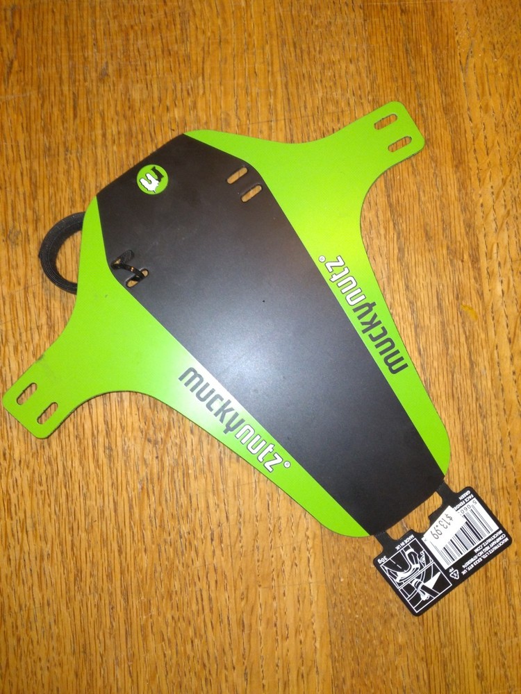 FENDER FORK, MUCKY NUTZ FACE BLK/GRN