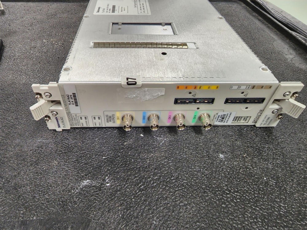 Tektronix TLA7AA2 68 Channel Logic Analyzer Module