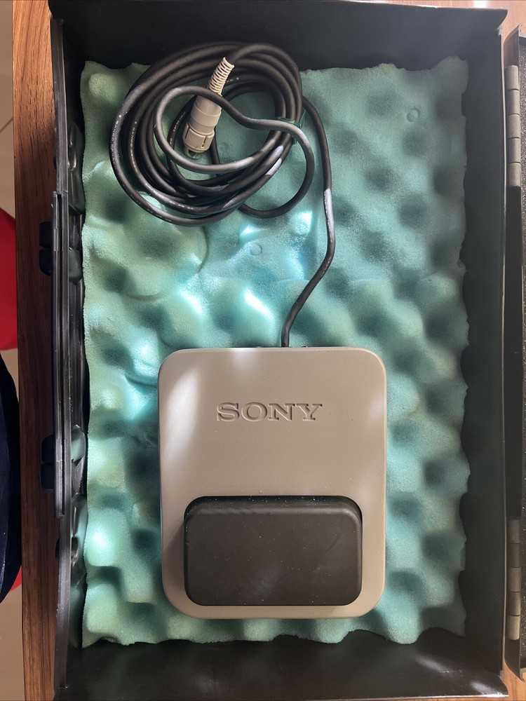 SONY MICROSCOPE ADAPTER MVA-380 With Case And Accessories