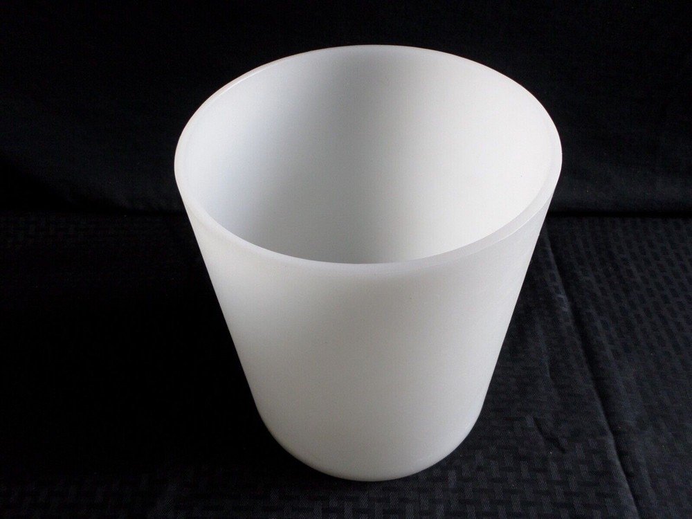 Laboratory 5L Polyethylene HPLC Protective Reservoir Secondary Container White