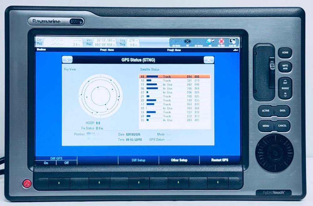 RAYMARINE E 120W WIDESCREEN HYBRIDTOUCH CHARTPLOTTER/MULTIFUNCTION DISPLAY