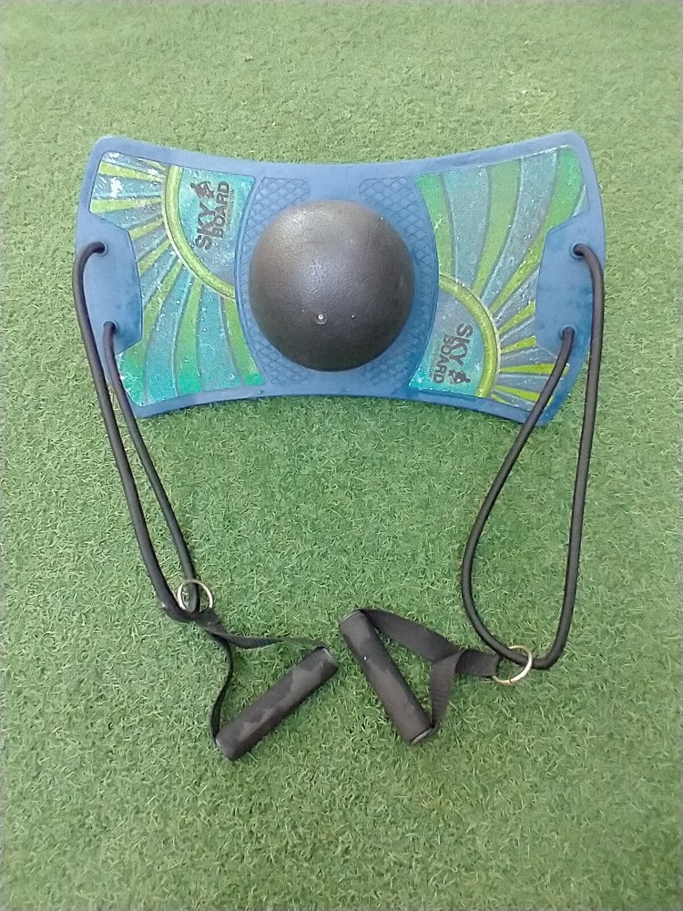 SKY BOARD UNDERGLOW WITH ATTACHMENTS BOARDING PRACTICE AID GOOD CONDITION