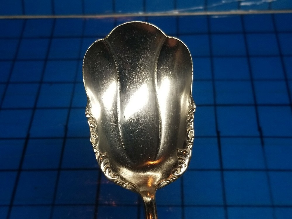 Wm A Rogers A1 MARCELLA aka CLIFTON Solid Shell Casserole Spoon 1905 SHIPS FREE