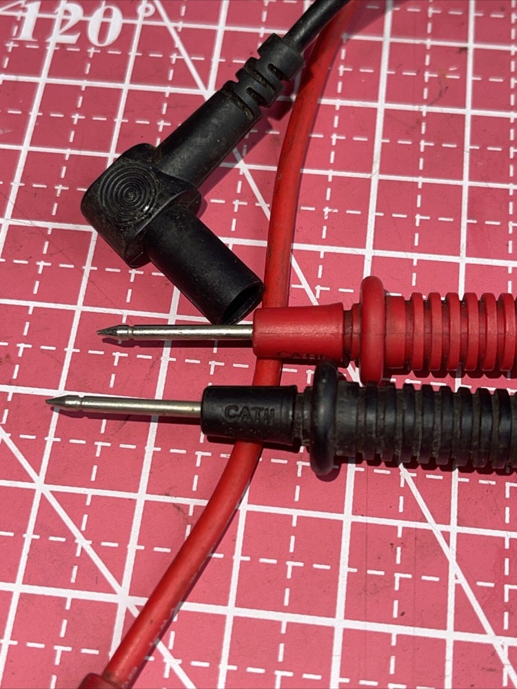 Gardner Bender 26 Inch Long Electrical Test Lead Set