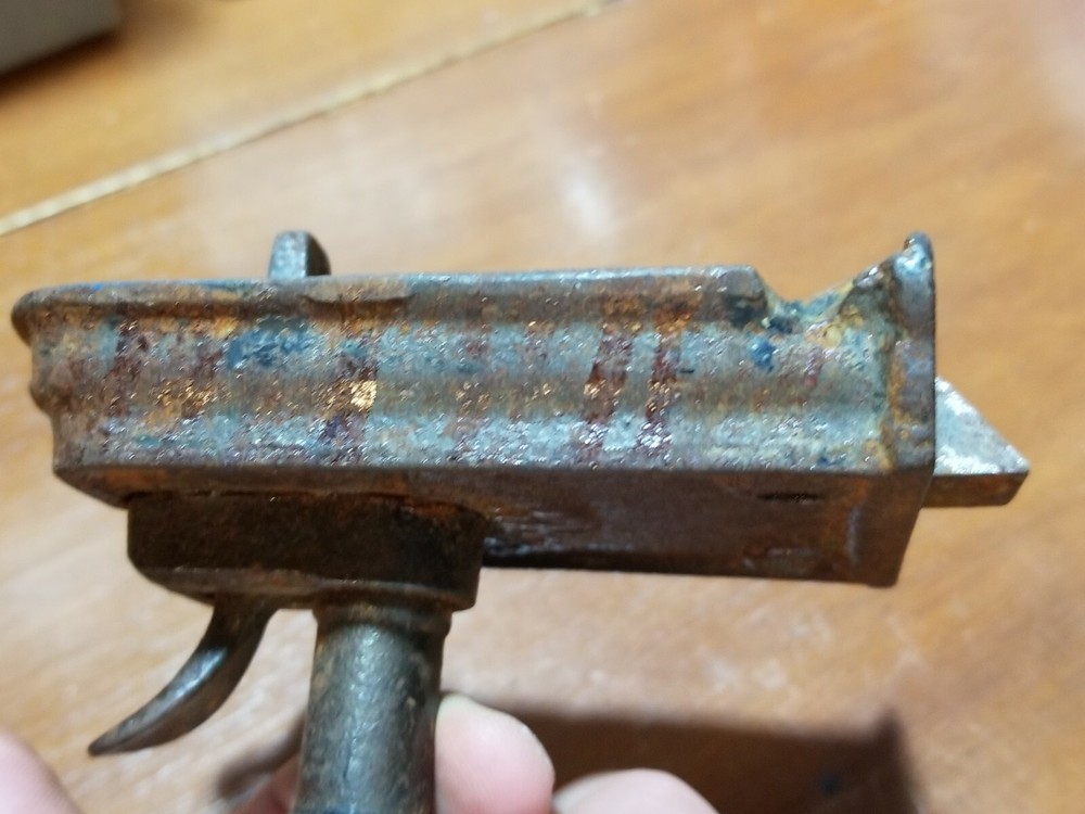 Vintage Cool Door Knob Pull Latch