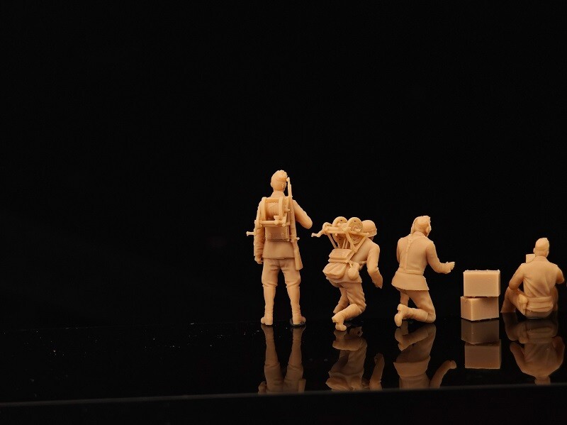 3D printed 1/87 WW II Germany "Army Communication Force" 7 man group model