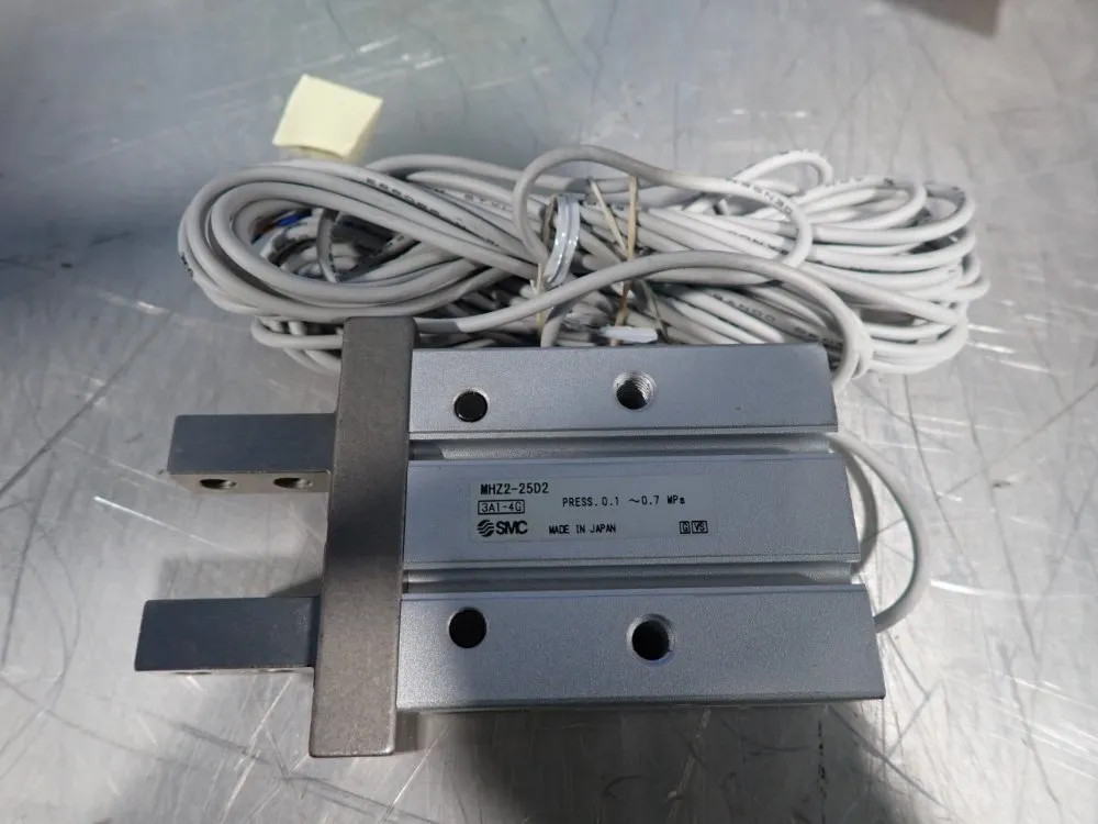 SMC GRIPPER CYLINDERS 12250270701