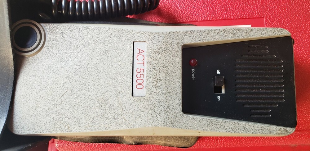 Snap-On ACT 5500 Automatic Halogen Leak Detector w/ Case Works